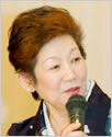 西舘好子氏